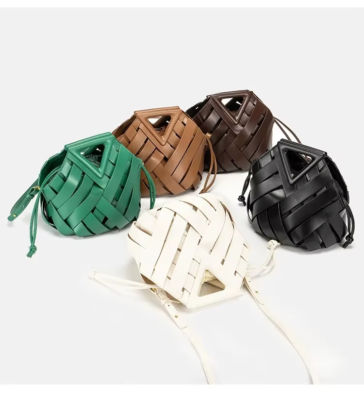Trendy Vegan Leather Woven Tot - Women'S Accessories Purse บทวิจารณ์และราคา