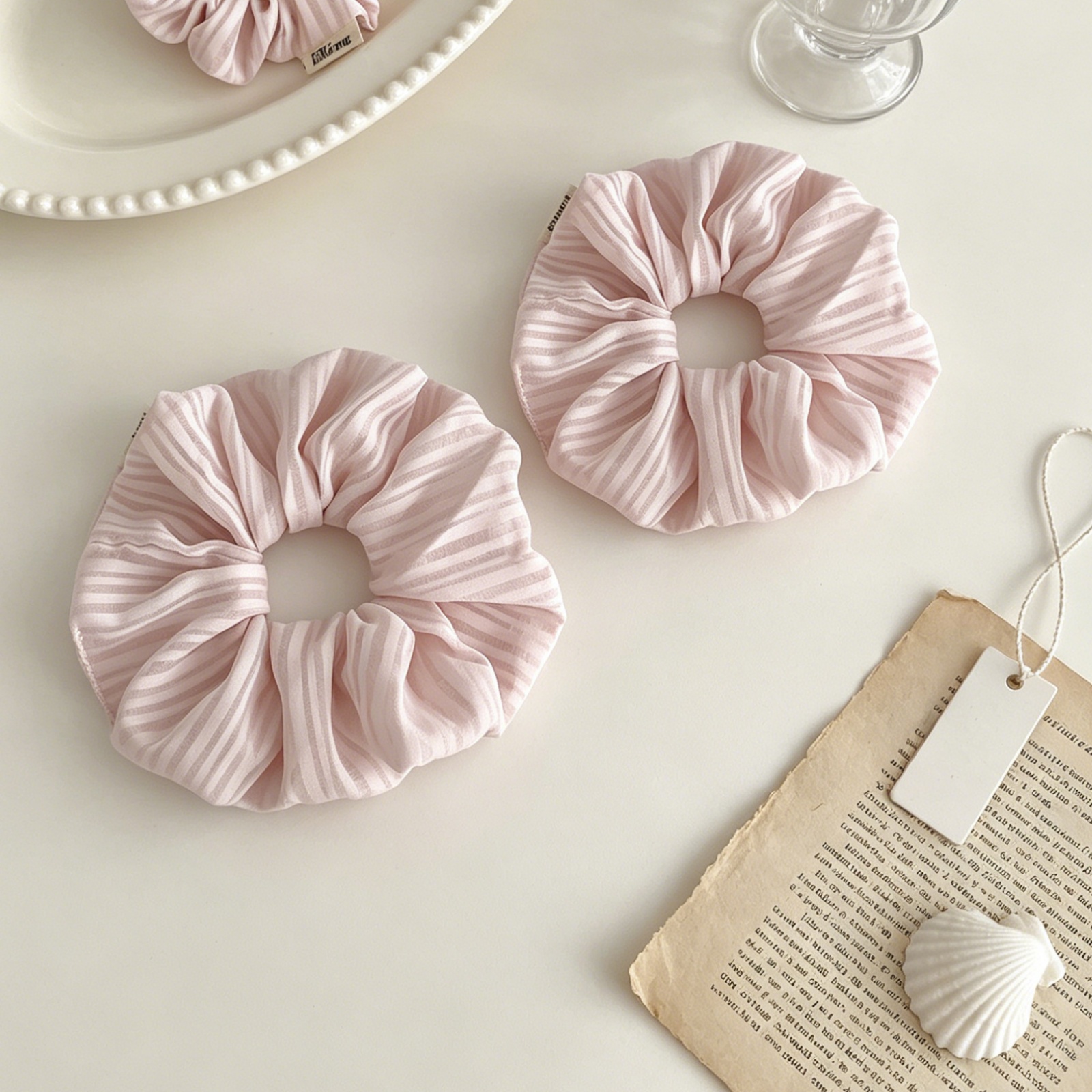 Pink Stripe Chiffon Scrunchies - Women'S Work Accessories บทวิจารณ์และราคา