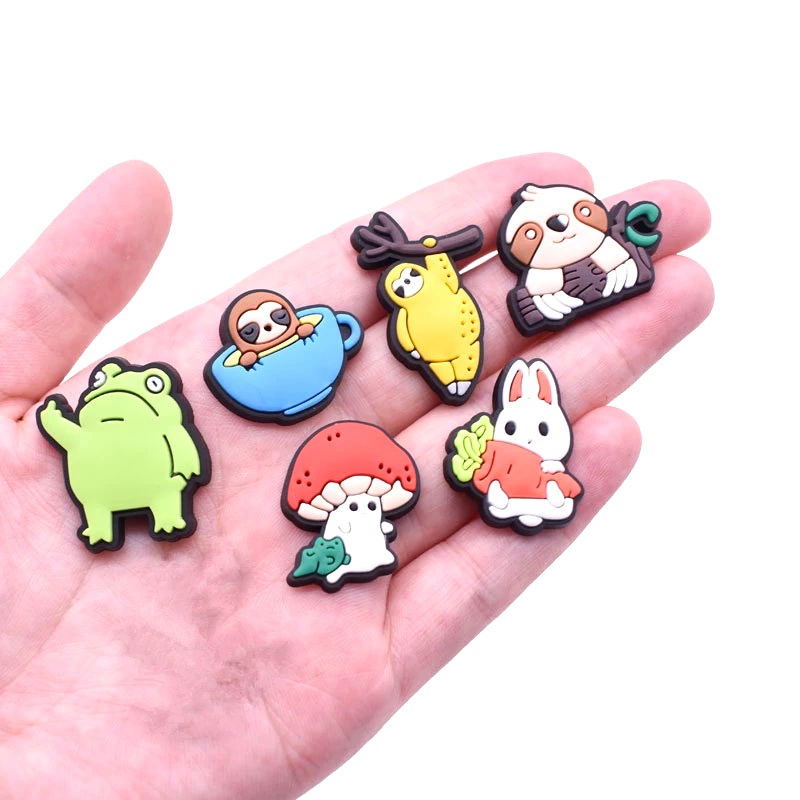 Funny Frog Shoe Charms for Cro - Women'S Accessories Crocs บทวิจารณ์และราคา