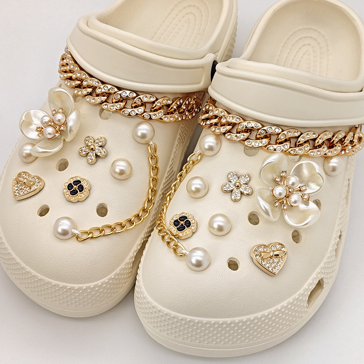 Floral Pearl Shoe Charms for C - Women'S Accessories Crocs บทวิจารณ์และราคา
