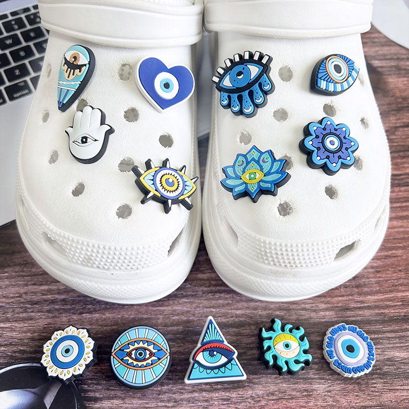 New Arrival Evil Eyes Shoe Cha - Women'S Accessories Crocs บทวิจารณ์และราคา