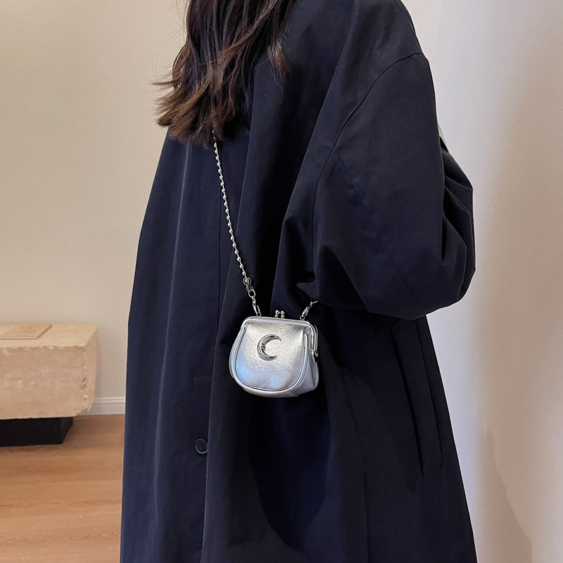 Silver Mini Cute Crossbody Bag - Women'S Accessories Purse บทวิจารณ์และราคา