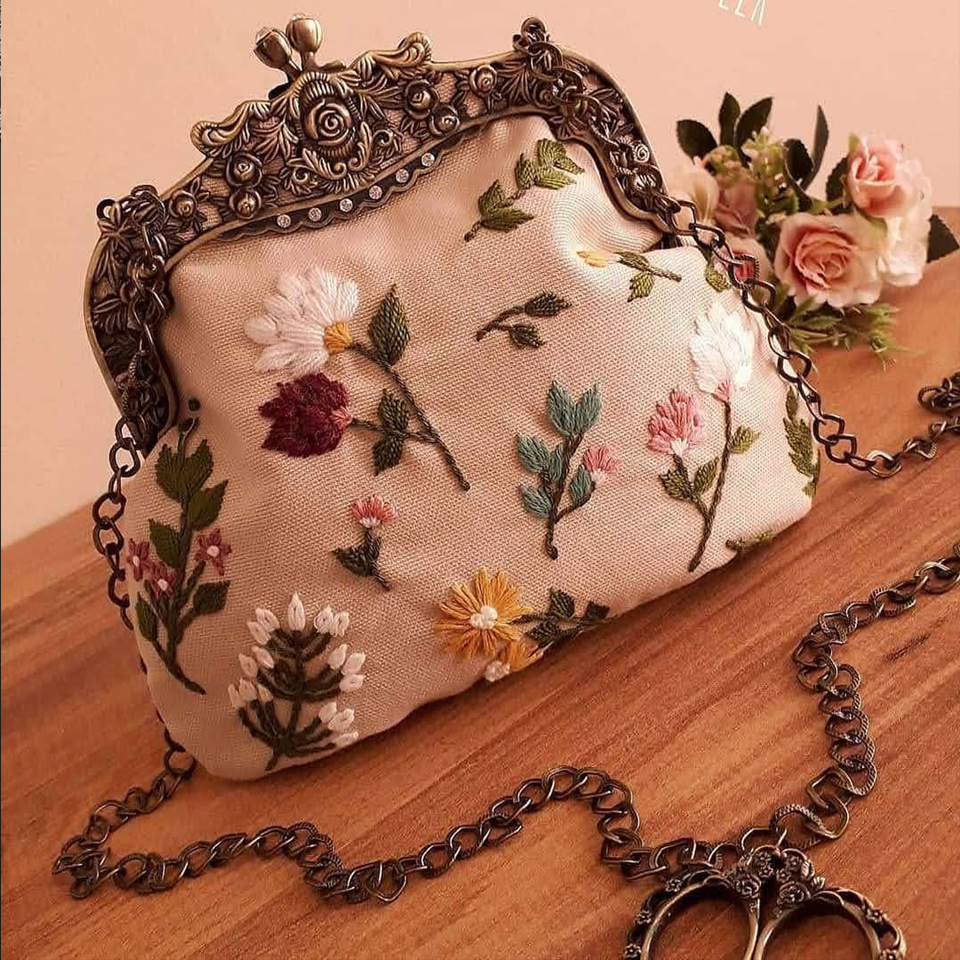 Lost in Vintage Floral Clasp P - Women'S Accessories Purse บทวิจารณ์และราคา